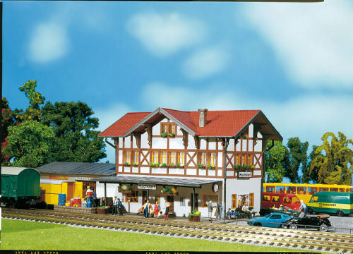 Faller Hochdorf Station Kit II FA212106