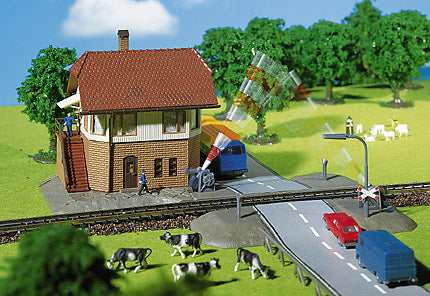 Faller Level Crossing and Signal Tower Kit with Motor II FA222170