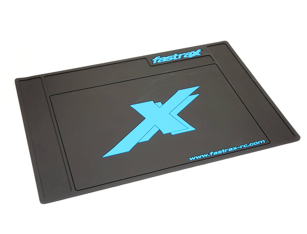 Fastrax Medium Rubber Pit Mat - Black 62Cm X 42Cm FAST413M-BK