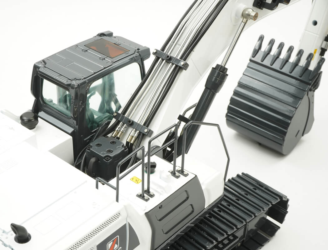 Huina K961 Kabolite Hydraulic Full Metal Excavator 1:16 CY961-100