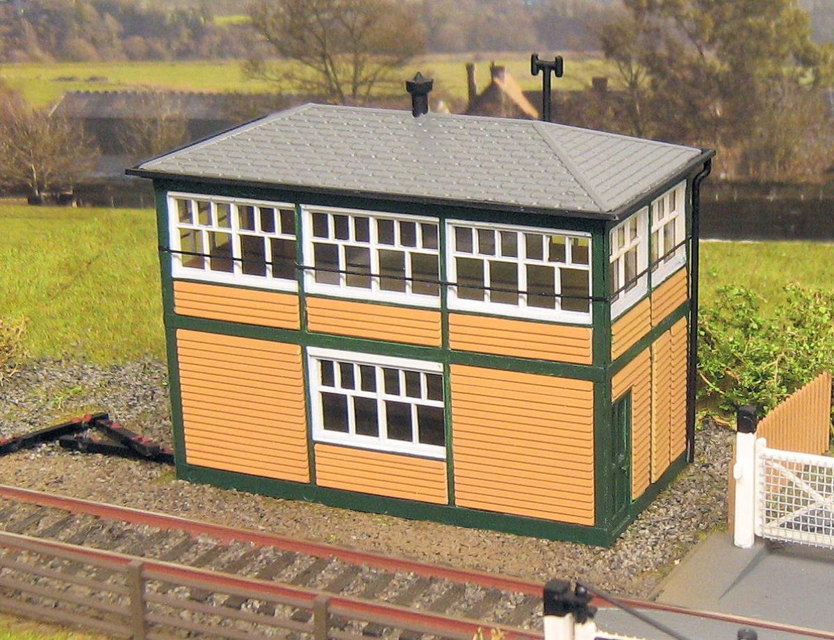 GM Structures Fordhampton Signal Box Kit GM402