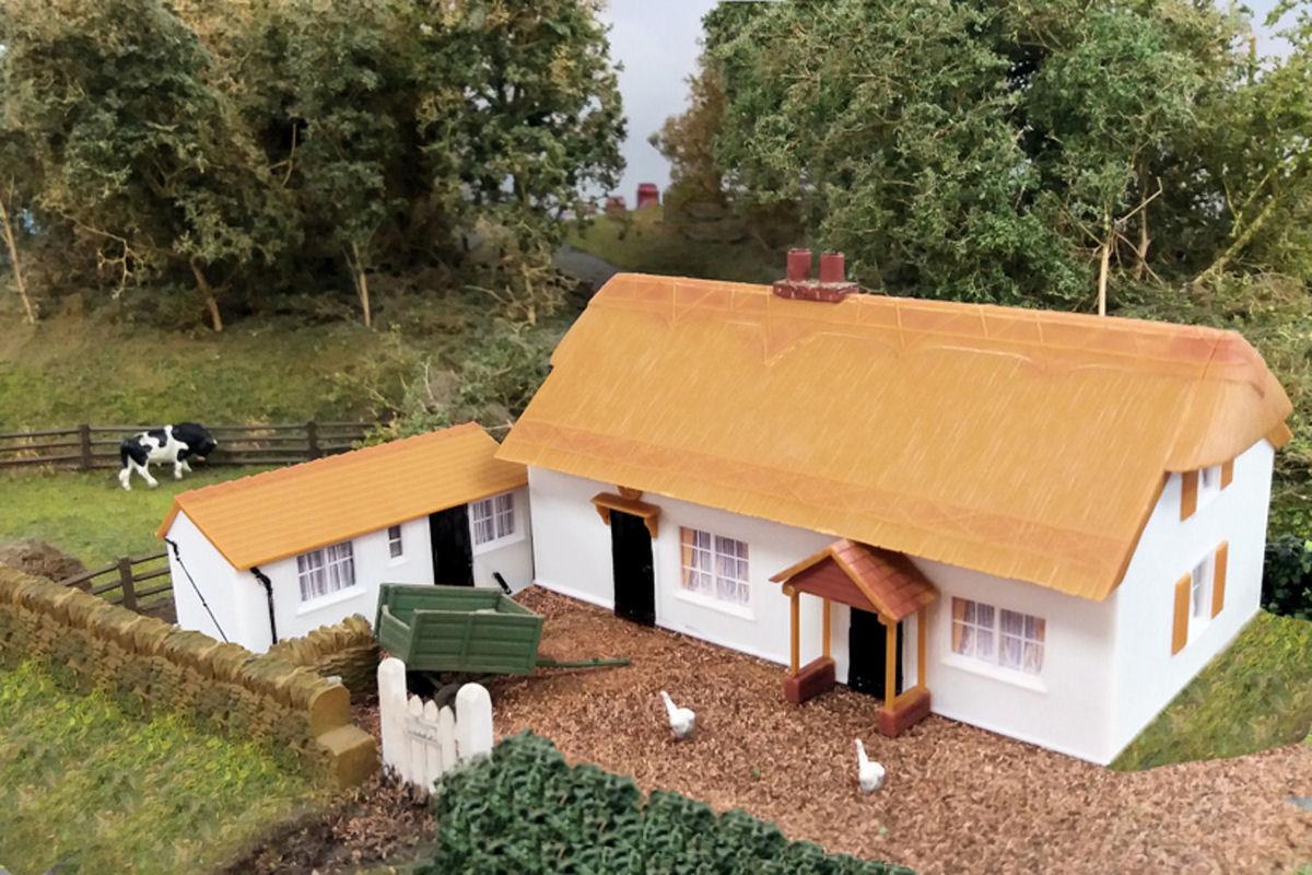 GM Structures Fordhampton Farmhouse/Holiday Cottage Kit GM411