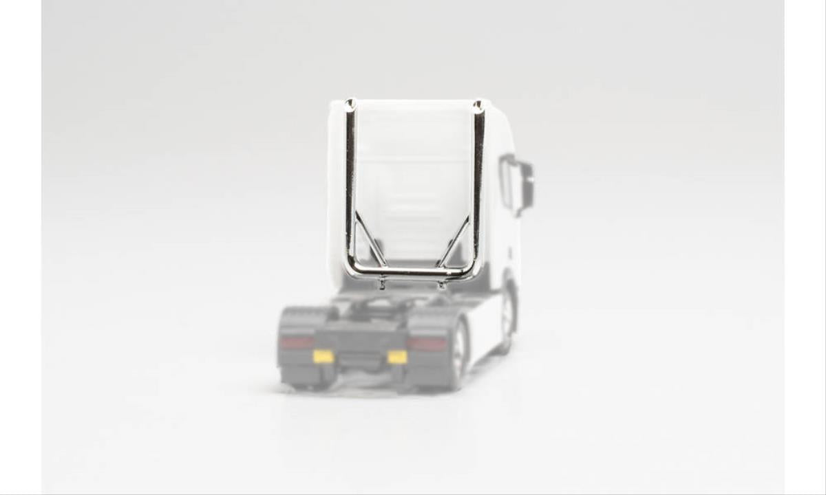 Herpa Chrome Pipes for Tractor Units (6) HA054201