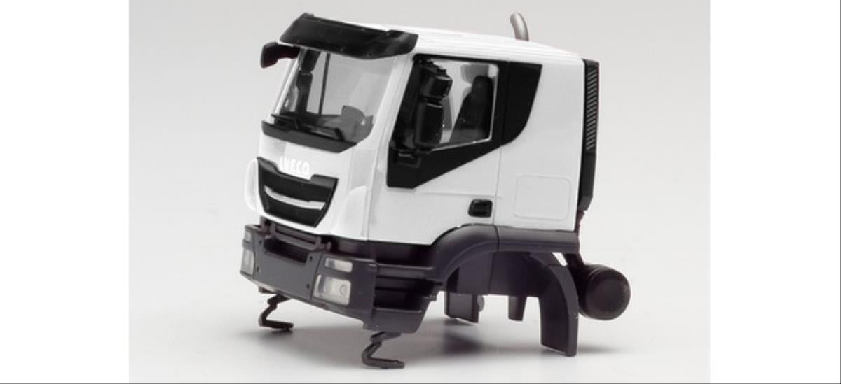 Herpa Parts Iveco Trakker Driver's Cabin White (2) HA085106