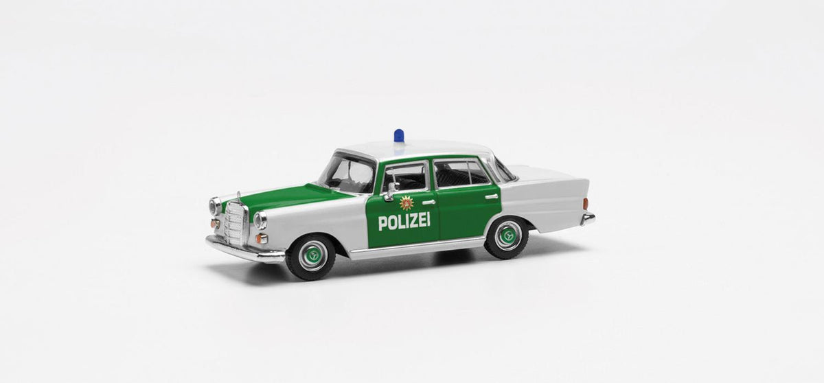 Herpa MB Heckflosse Polizei Hamburg HA097208