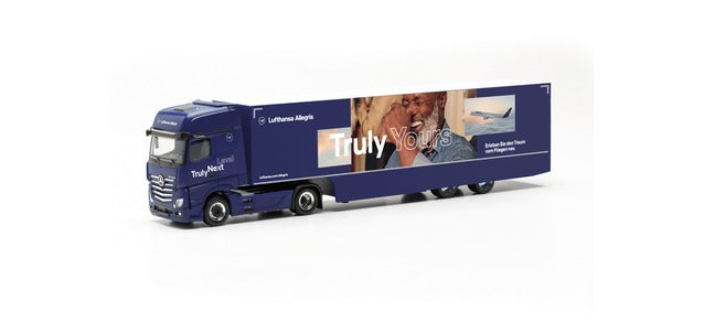 Herpa MB Actros Gigaspace Box Semitrailer Lufthansa HA317054