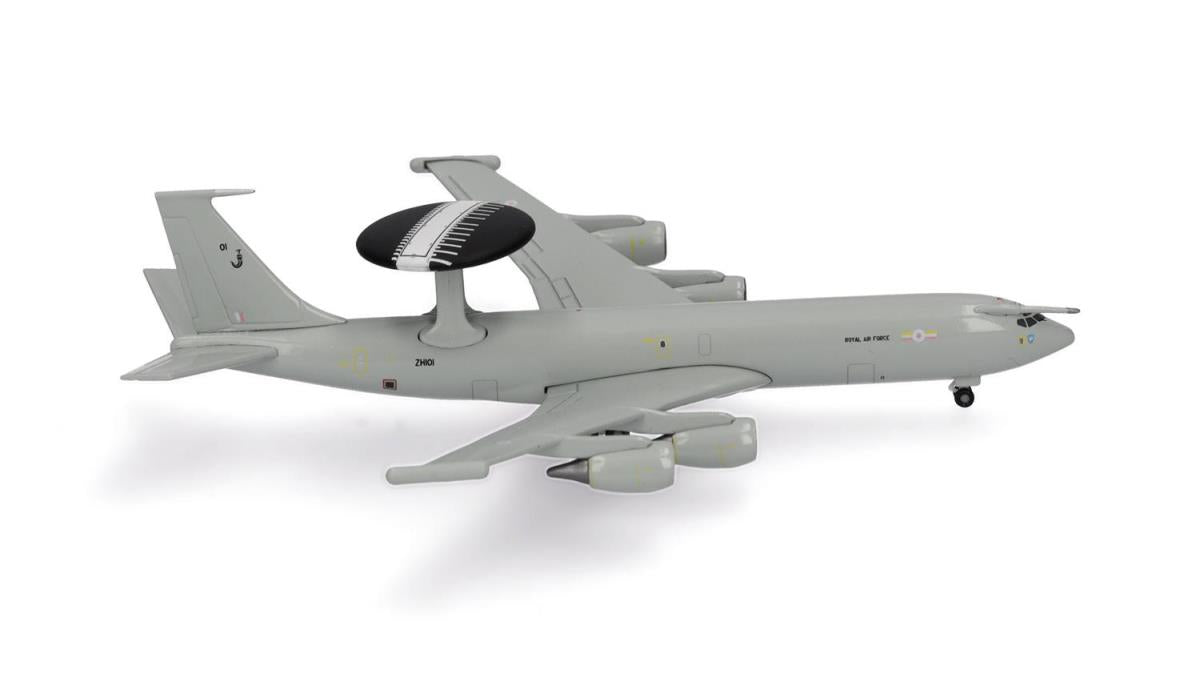 Herpa Wings Boeing E-3D Sentry RAF Waddington ZH101 (1:500) HA536912