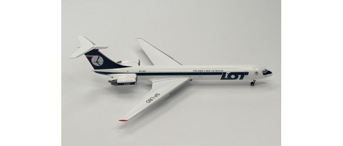 Herpa Wings Ilyushin IL-62M LOT Polish Airlines SP-LBD (1:200) HA572682