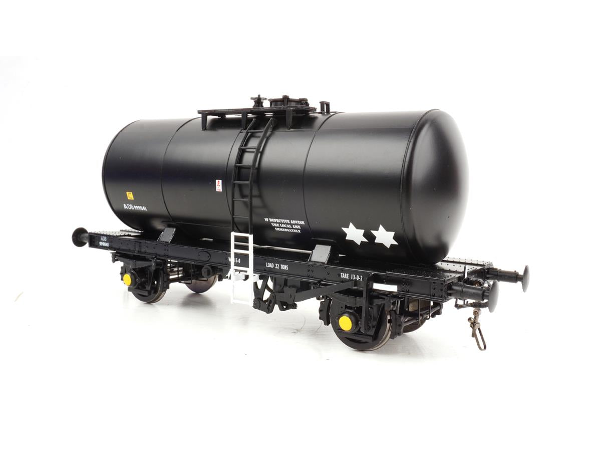 Heljan 35t B Tank Wagon BR Black &#39;Waste Oil&#39; HN1016