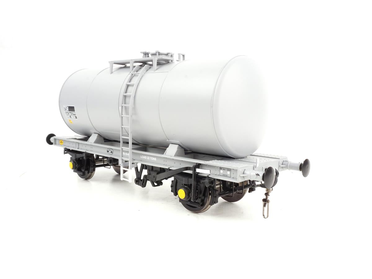 Heljan 35t B Tank Wagon ICI Molasses Red/Grey HN1022