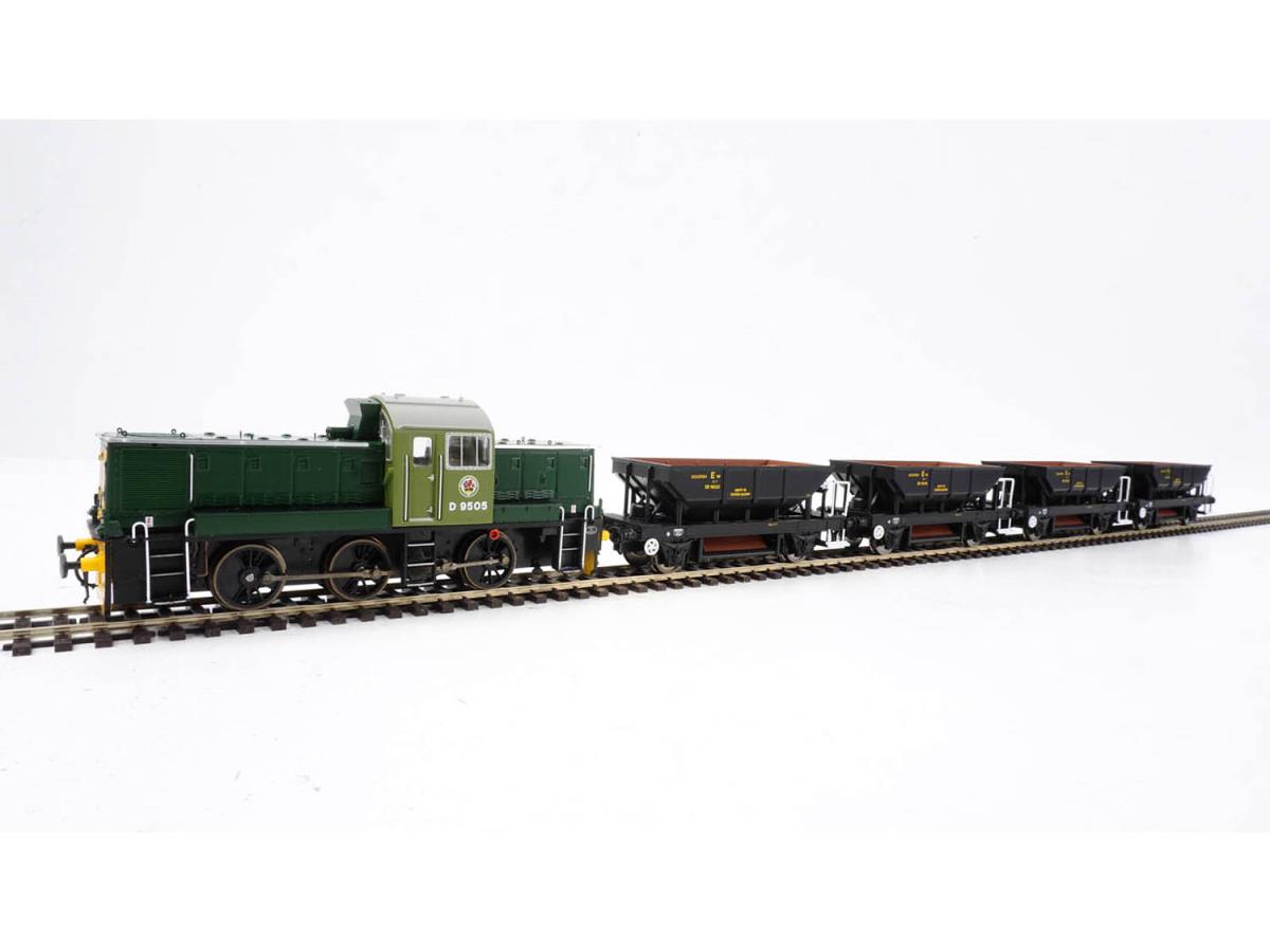 Heljan Class 14 D9533 BR Green &amp; BR Black Dogfish (4) Train Pack HN1420