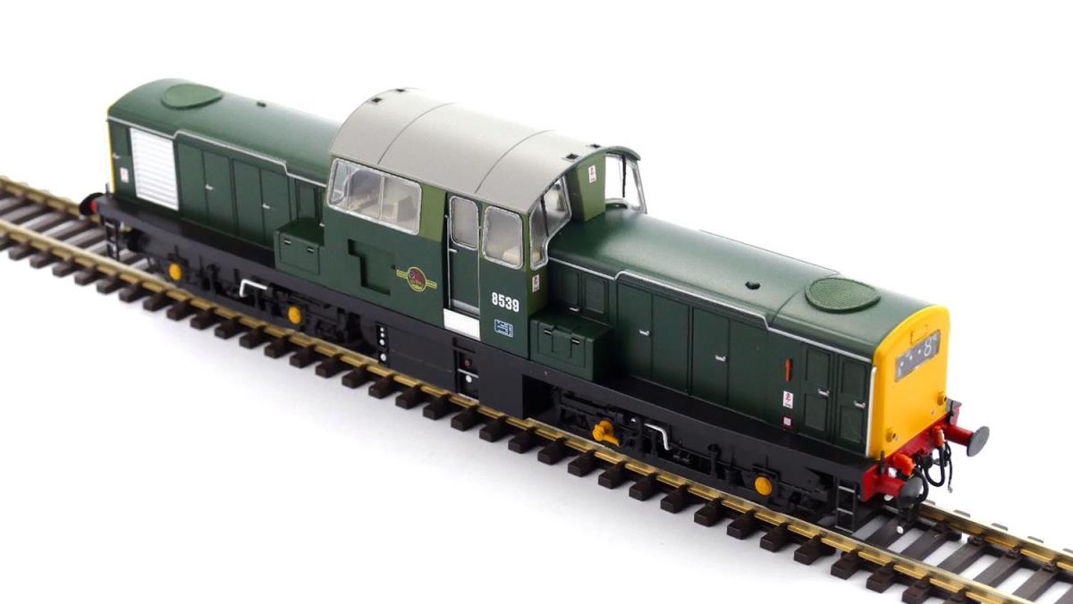 Heljan Class 17 D8539 BR Green Full Yellow Ends HN1727