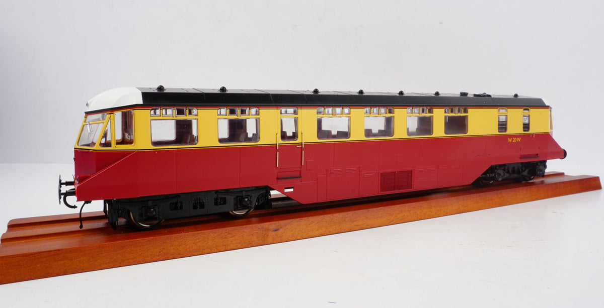 Heljan AEC Railcar BR Crimson/Cream (White Cab Roofs) HN1903