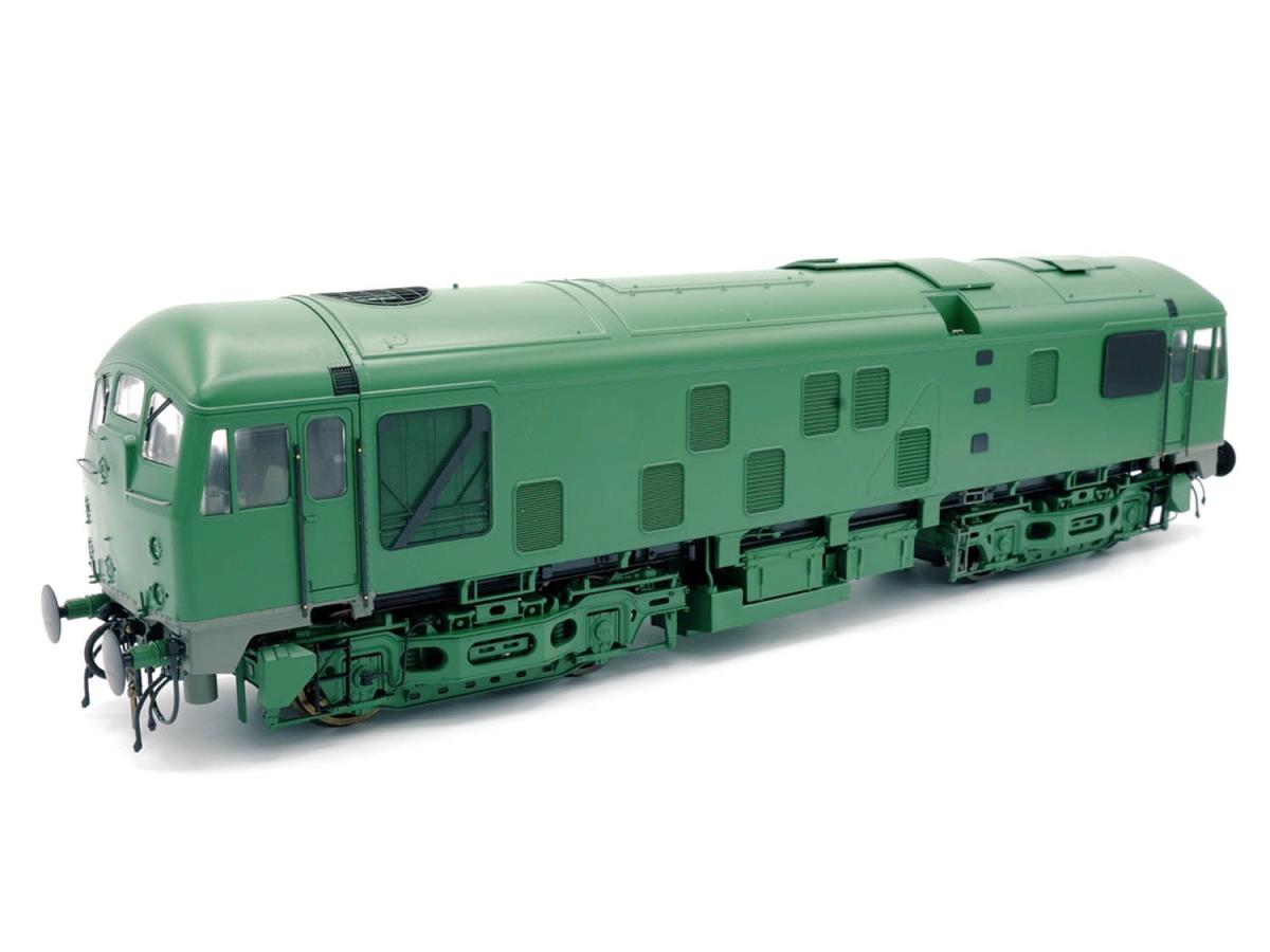 Heljan Class 24/0 Unnumbered BR 2 Tone Green Small Yellow Panels HN2452