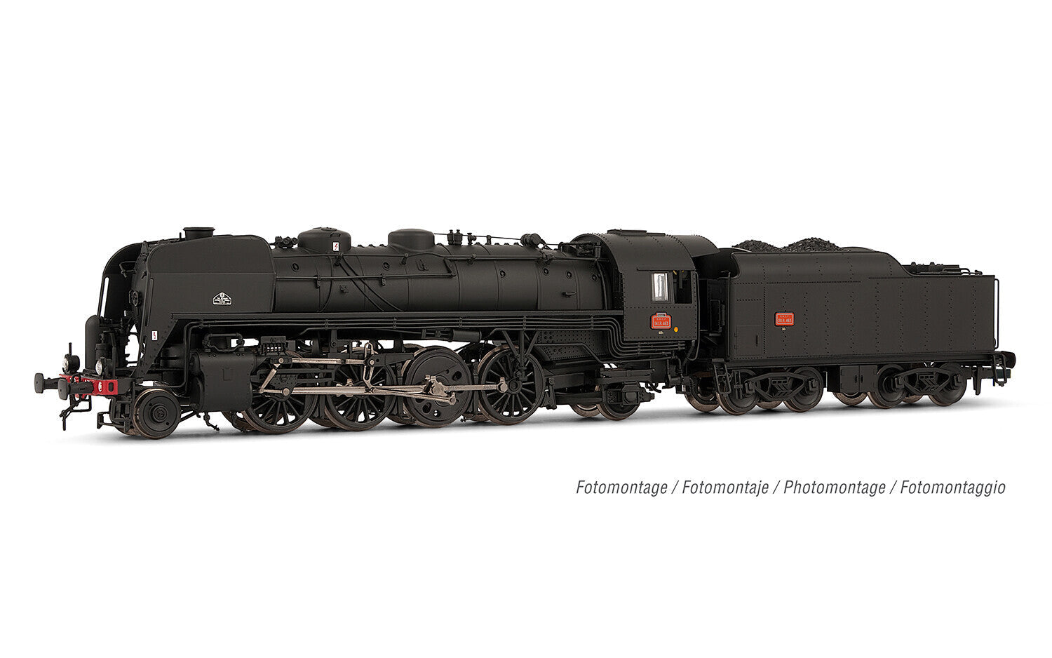 SNCF 141R 463 with spoke wheels and rivetted coal tender black ep III
