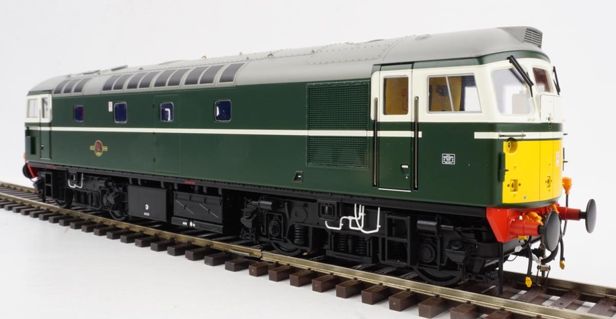Heljan Class 26 Unnumbered BR Green Small Yellow Panels HN2676