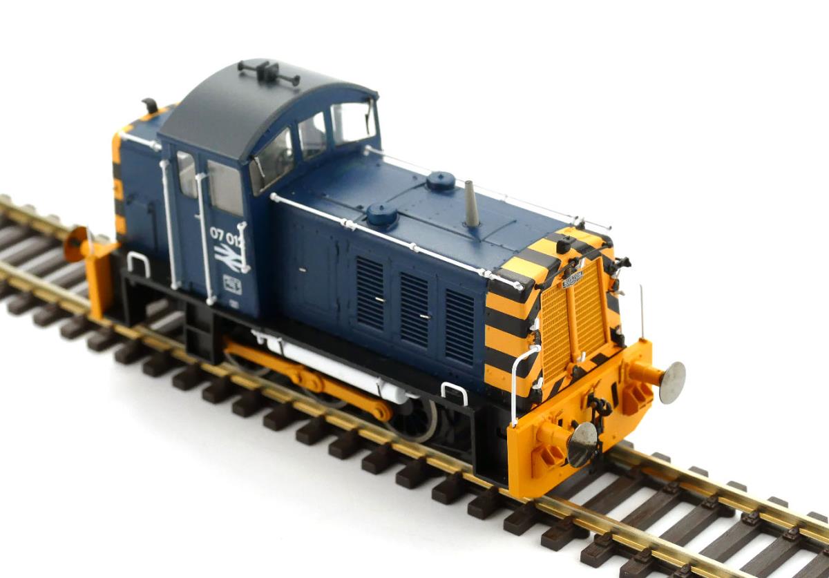 Heljan Class 07 012 BR Blue w/Wasp Stripes HN2936