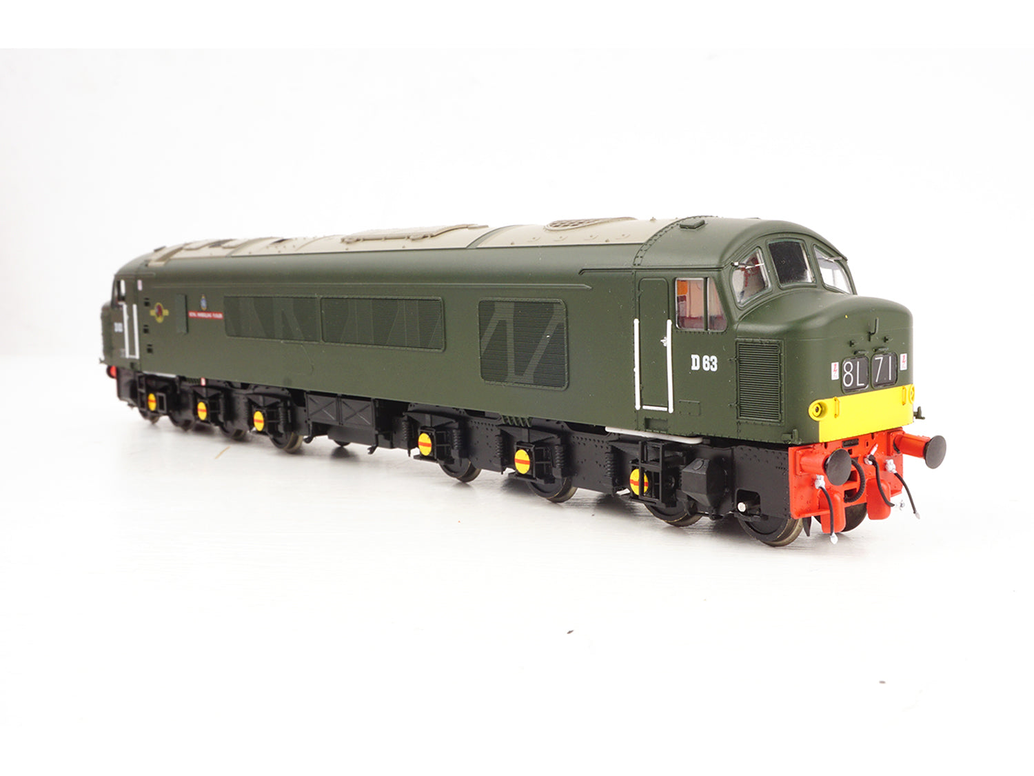 Heljan Class 45 D63 'Royal Innisklling Fusilier' BR Economy Green HN45102