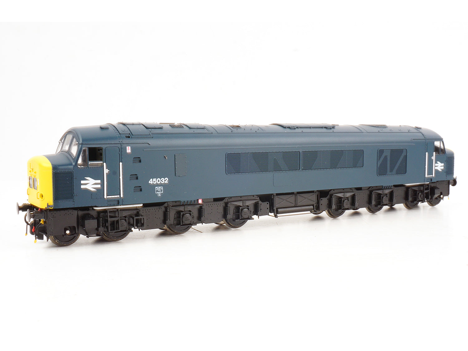 Heljan Class 45 032 BR Blue HN45105