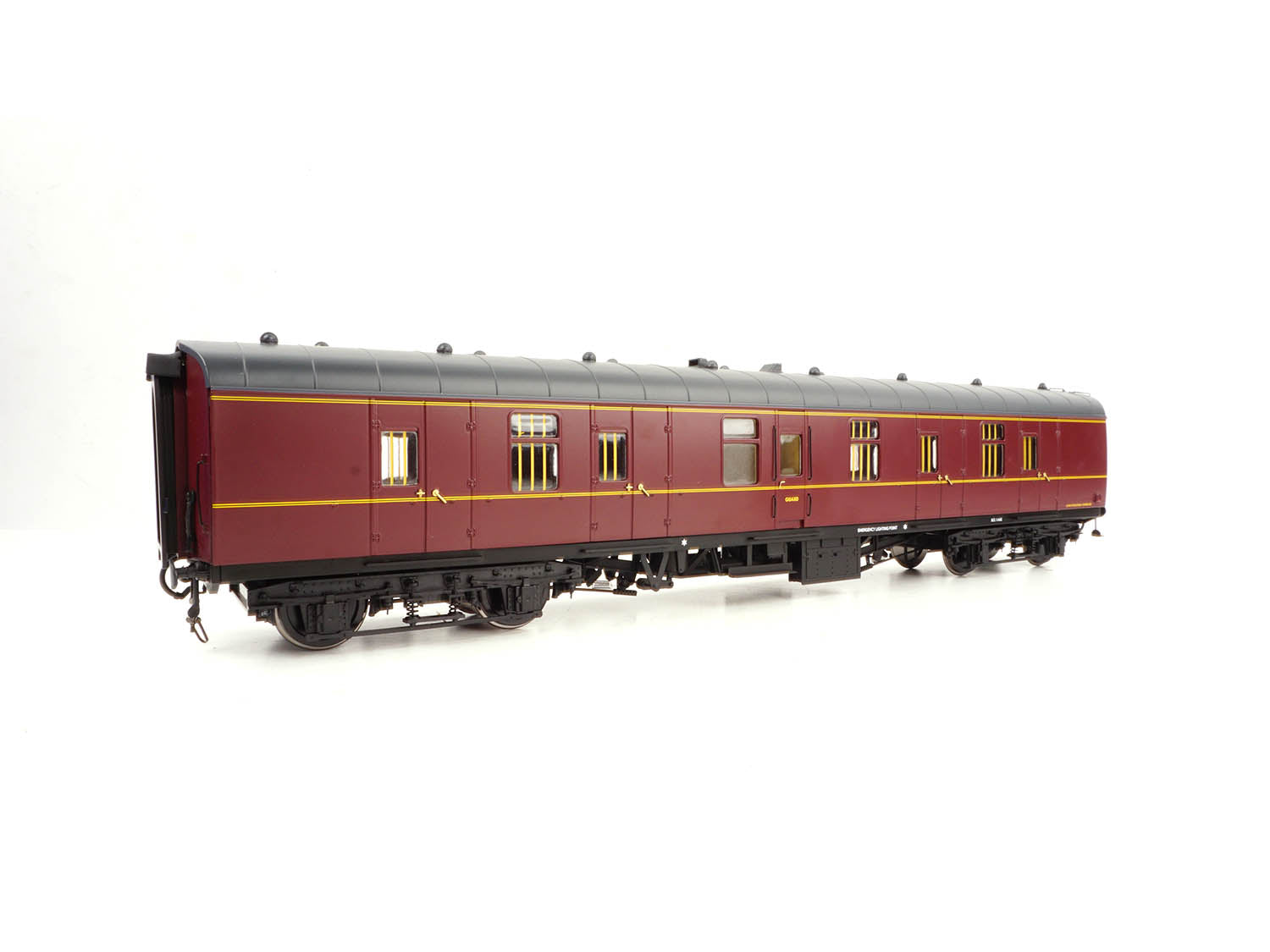 Heljan Mk1 BG BR Maroon BR1 Bogies HN4951