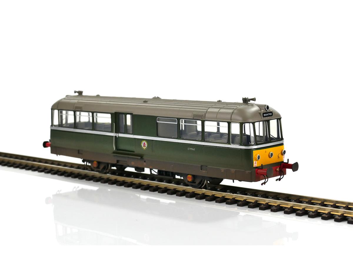 Heljan WM Railbus E79960 BR Green w/Small Yellow Panels Weathered HN8711