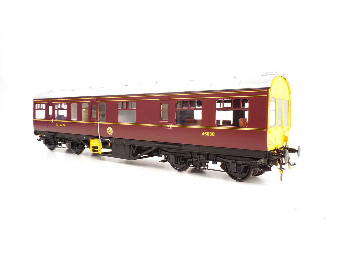 Heljan 50ft Inspection Saloon DM45026 LMS Crimson Yellow Ends HN9107