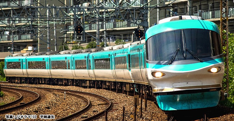 Kato (Japan) JR Series 283 Ocean Arrow EMU 6 Car Powered Set K10-1840