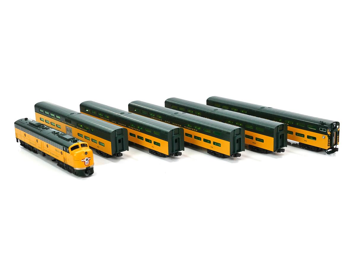 Kato (USA) C&amp;NW E8A 400 Train Pack K106-104