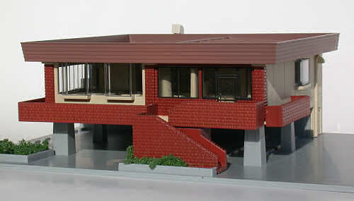 Kato (Unitrack) Diotown Italian Restaurant (Pre-Built) K23-406