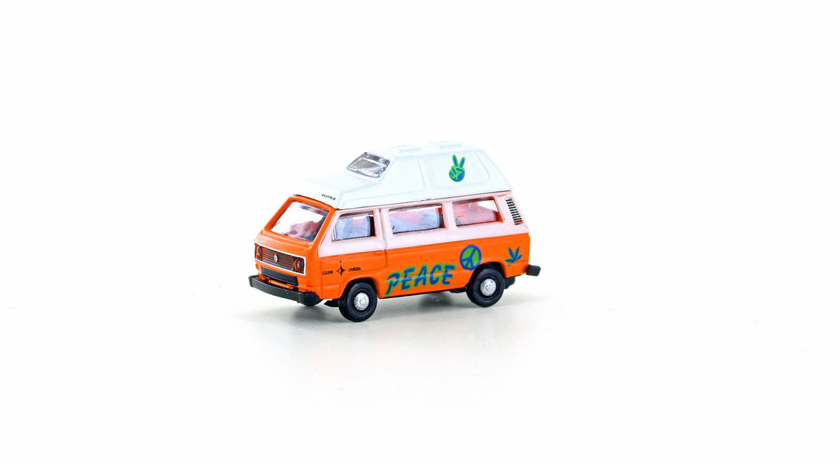 miNis VW T3 Westfalia Camper Graffiti LKLC4351