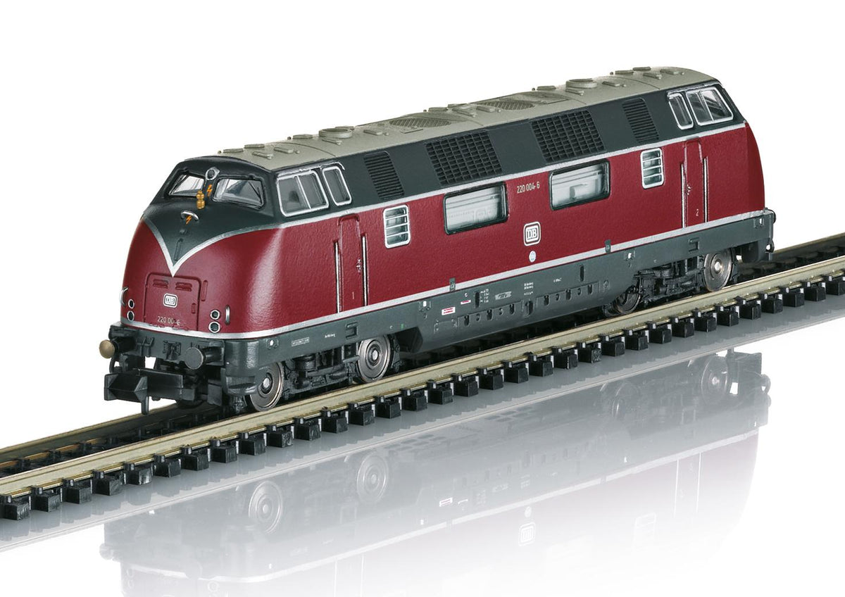 Minitrix DB BR220 004-6 Diesel Locomotive IV (DCC-Sound) M16226