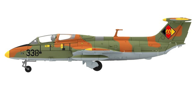 Modelyletadel Aero L-29 Delfin East German Air Force 338 (1:72) MLCZ7214