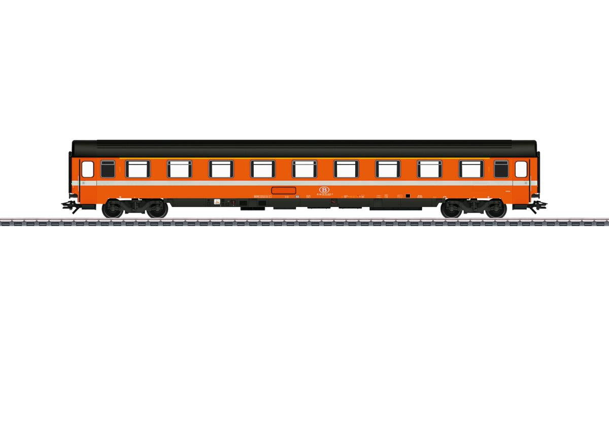 Marklin SNCB AI6 1st Class Eurofima Coach IV MN43511