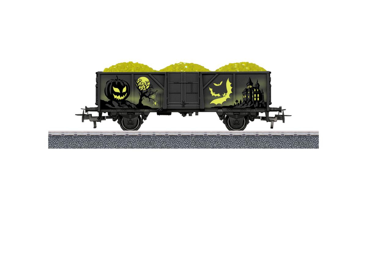 Marklin Start Up Halloween Glow in the Dark Wagon MN44232