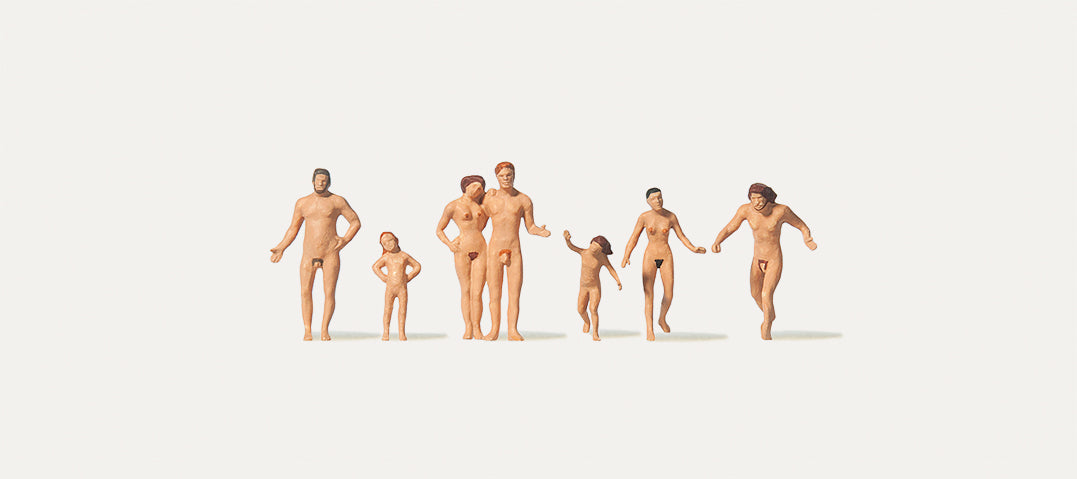 Merten Nudist Family (7) Figure Set MRT0282533