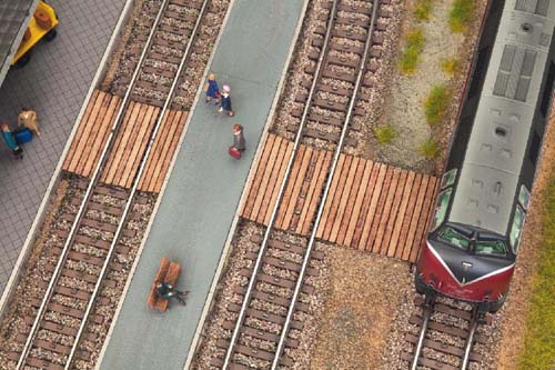 Noch Level Crossing Laser Cut Minis Kit N14304