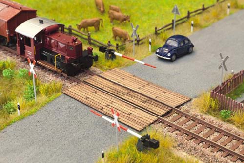 Noch Wooden Plank Crossing Laser Cut Minis Kit N14305