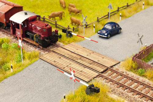 Noch Wooden Plank Crossing Laser Cut Minis Kit N14624