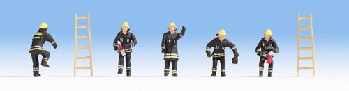 Noch Firemen in Black Uniform (5) and Ladders (2) Figure Set N15021