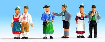 Noch Traditional German Dress (6) Figure Set N15578