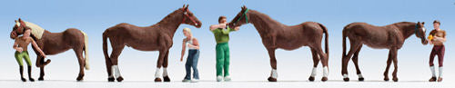 Noch Horses and Grooms (4) Figure Set N15632