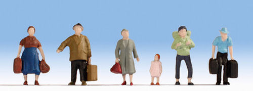 Noch Pedestrians with Luggage (6) Hobby Figure Set N18115