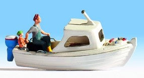 Noch Fishing Boat with Figures N37822