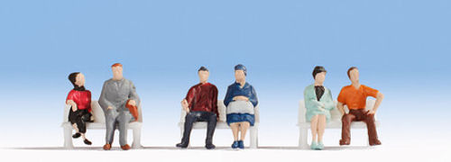 Noch Sitting People (6) Hobby Figure Set N38130