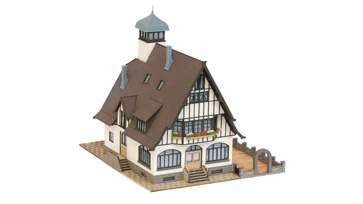 Noch Tavern with Beer Garden Laser Cut Kit N63401