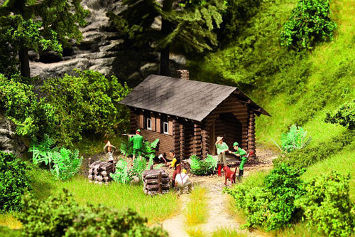 Noch Forest Lodge Scenery Set N65606