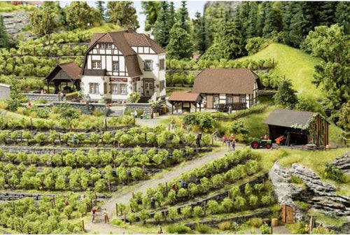 Noch Hauser-Buhler Winery Laser Cut Structure Kit N66712