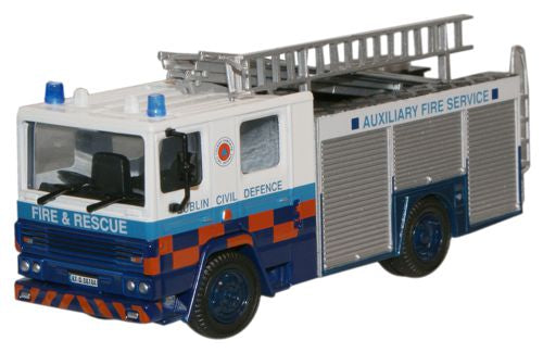 Oxford Diecast Dennis RS Fire Engine Dublin Civil OD76DN002