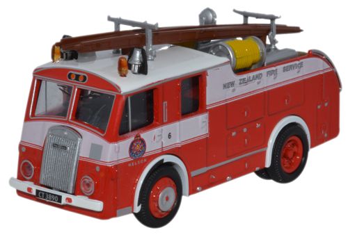 Oxford Diecast Dennis F8 New Zealand Fire Service OD76F8007