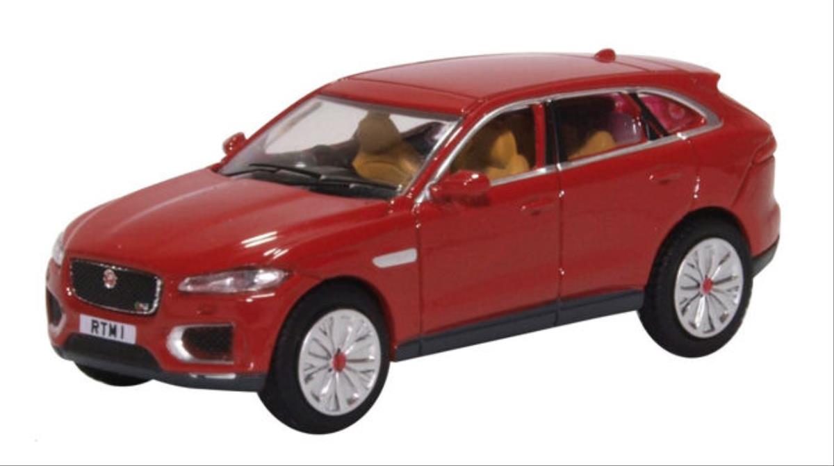 Oxford Diecast Jaguar F-Pace Italian Racing Red OD76JFP003